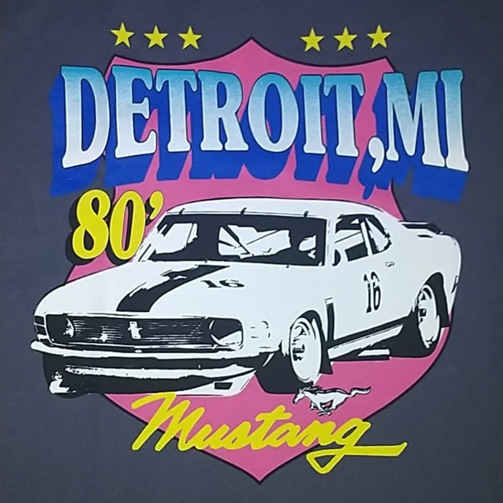 Officially Licensed Detroit Ford Mustang T-shirt - Picture 2 of 3